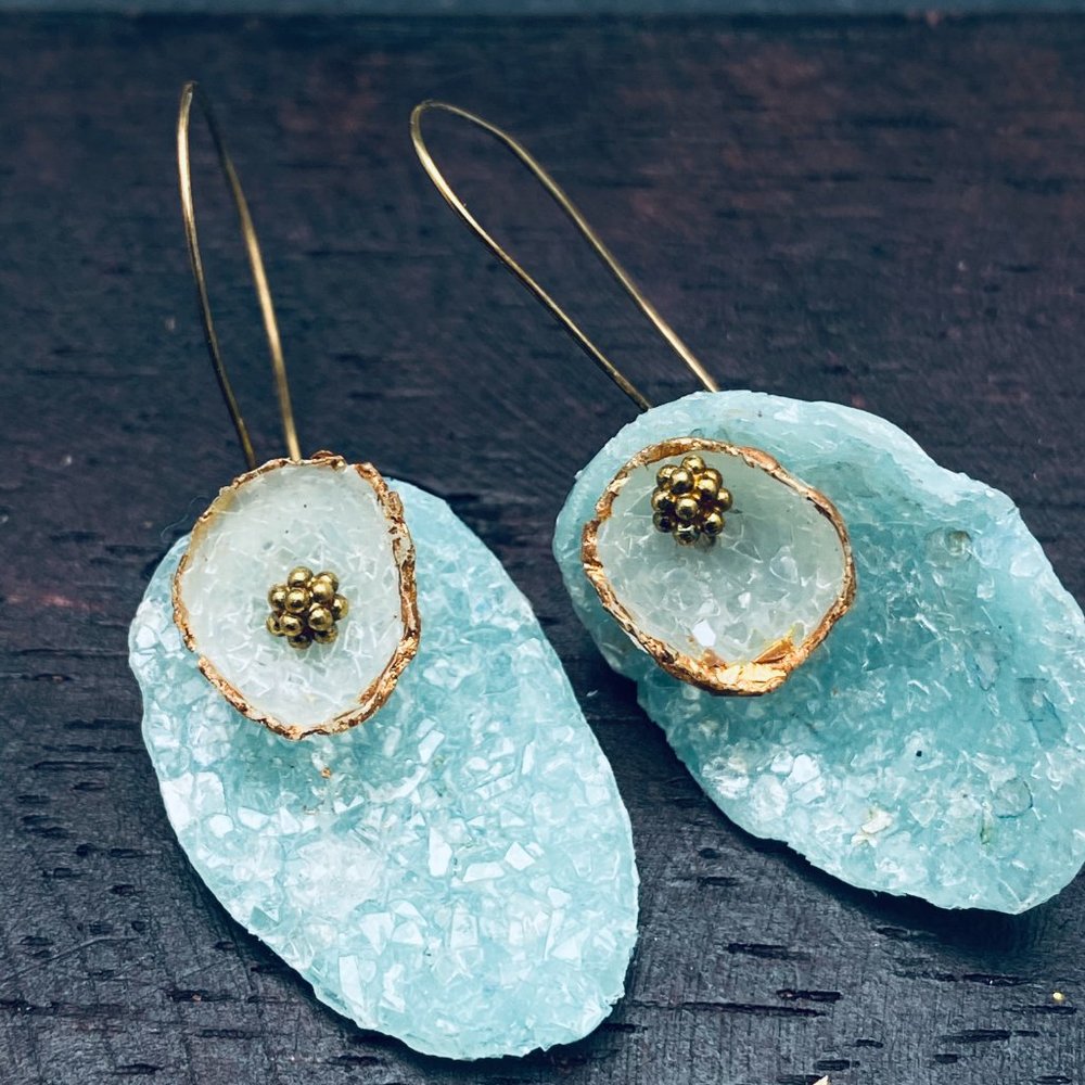 Matana artisan made oval blue earrings gift idea - Picture 4 of 7
